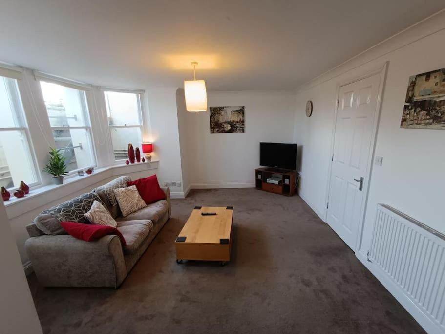 Seafront Apartment In WTA-toernooi van Eastbourne Buitenkant foto